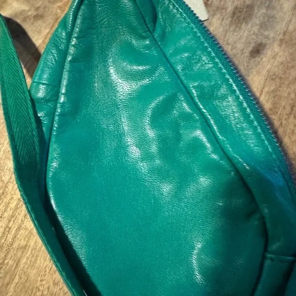 NEW Free people Green Leather Crossbody Bag - Picture 4 of 4